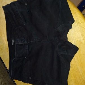 Forever 21 blk shorts